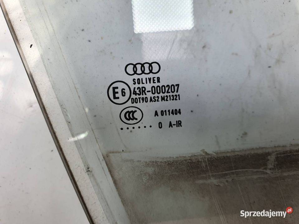 SZYBA PRAWY PRZÓD AUDI A8 D4