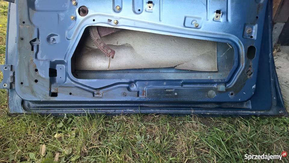 Mercedes w123 drzwi prawe przód
