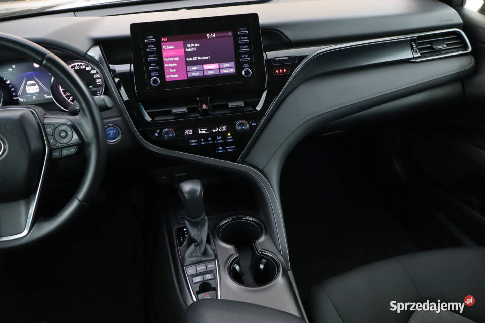 Toyota Camry 25 Hybrid Rok produkcji 2022 Zabrze