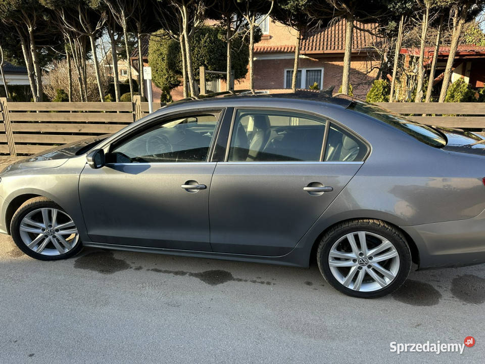 Volkswagen Jetta Mocna benzyna automat nawigacja Wejherowo