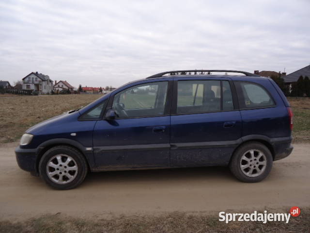 Sprzedam OPEL ZAFIRA 20 DTI stan do jazdy 7 sprzedam