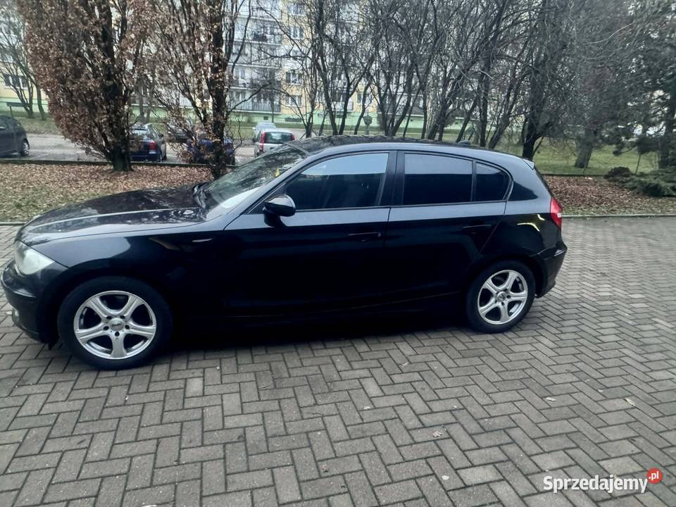 BMW 1 2008 r 16 benzyna