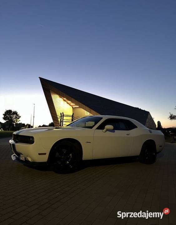 Dodge challenger full ewentualna zamiana