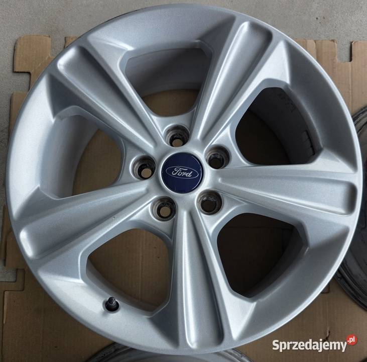 Alufelgi Ford 17 5x108 z czujnikami cisnienia Samochodowe Brudzew