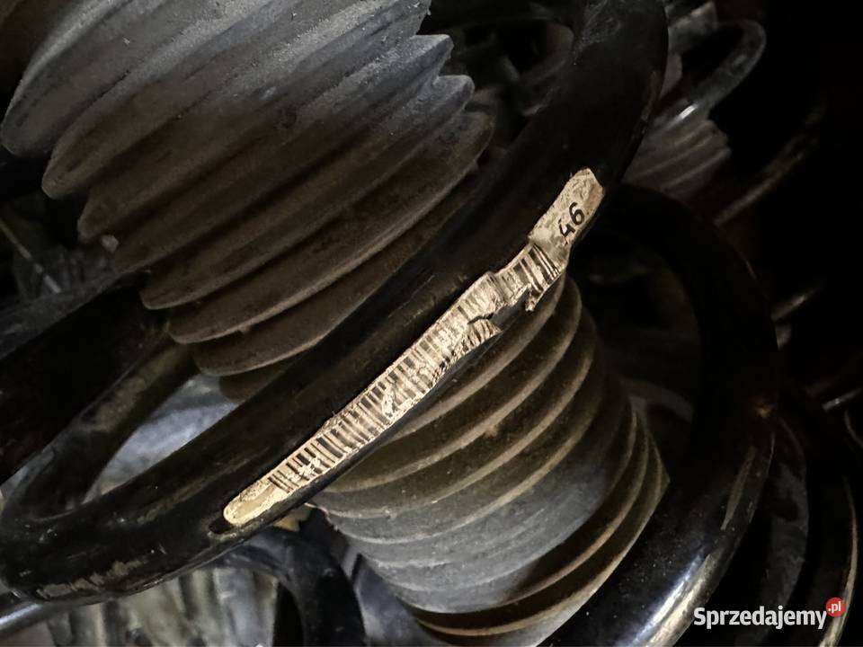 BMW X3 E83 Sprężyny przednie symbol sztuwności Gdańsk