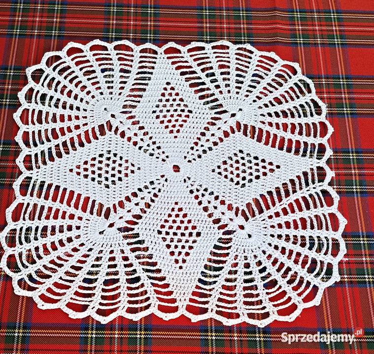 Serwetka na szydełku Wielkanocna rękodzieło NN12 Poznań