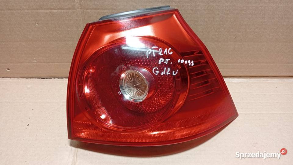 VW GOLF V HB LAMPA TYŁ PRAWY osobowe wielkopolskie Zbierkowo