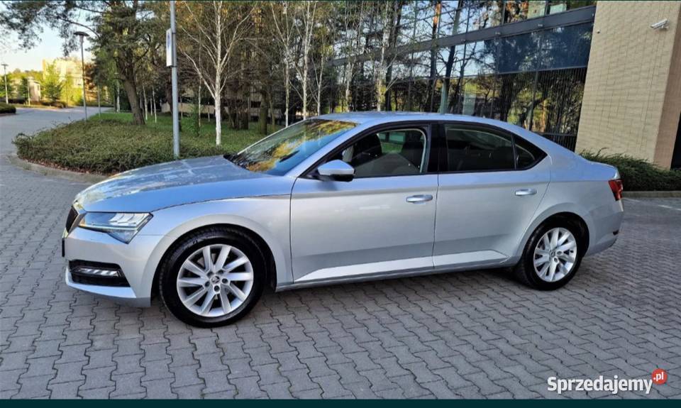 Skoda Superb nieuszkodzony
