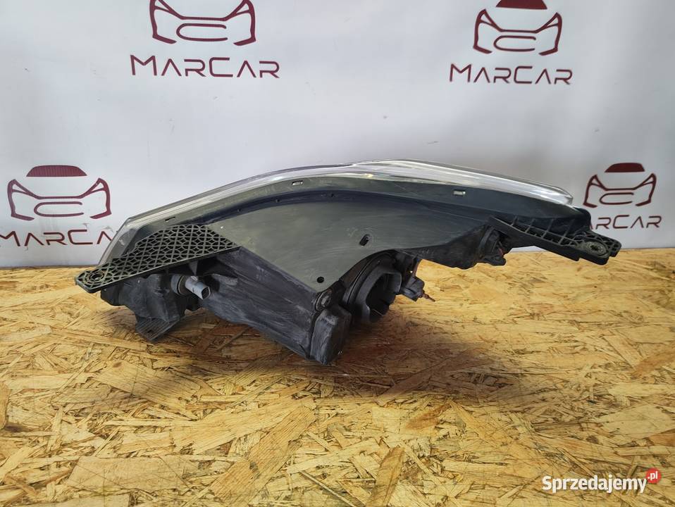 Lampa Prawy Przód Opel Karl 14353 osobowe Lampy przednie Pleszew sprzedam