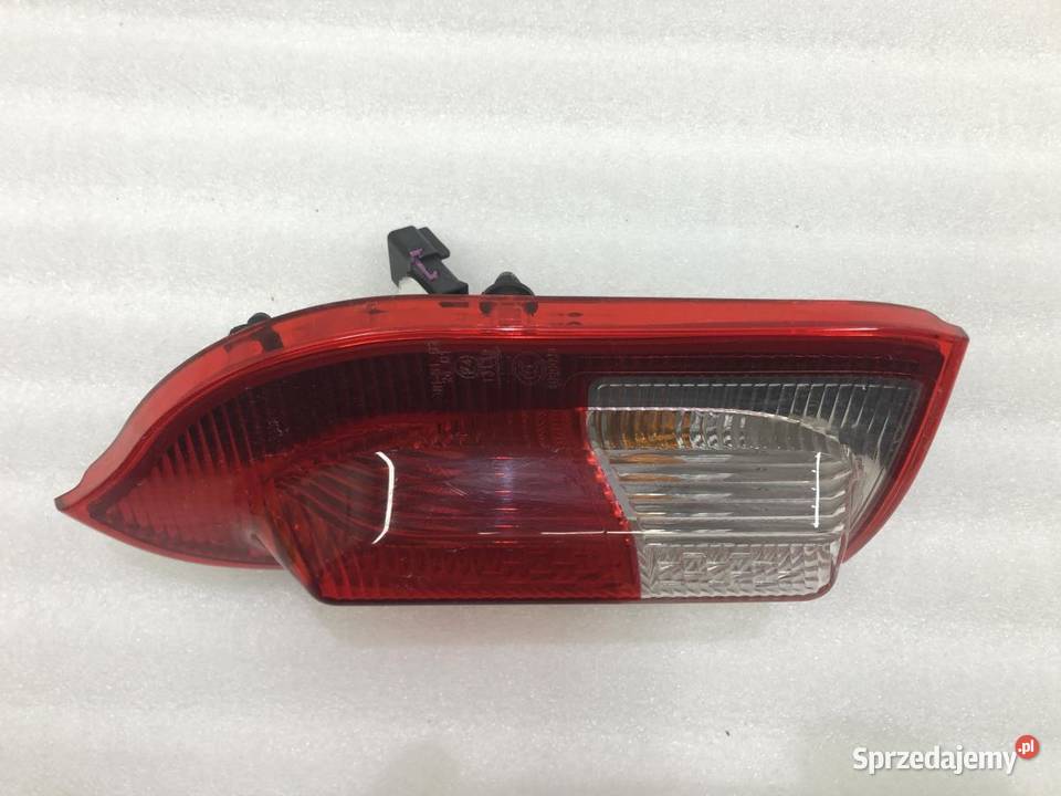 LAMPKA PRAWY TYŁ OPEL INSIGNIA A LIFT 22950970