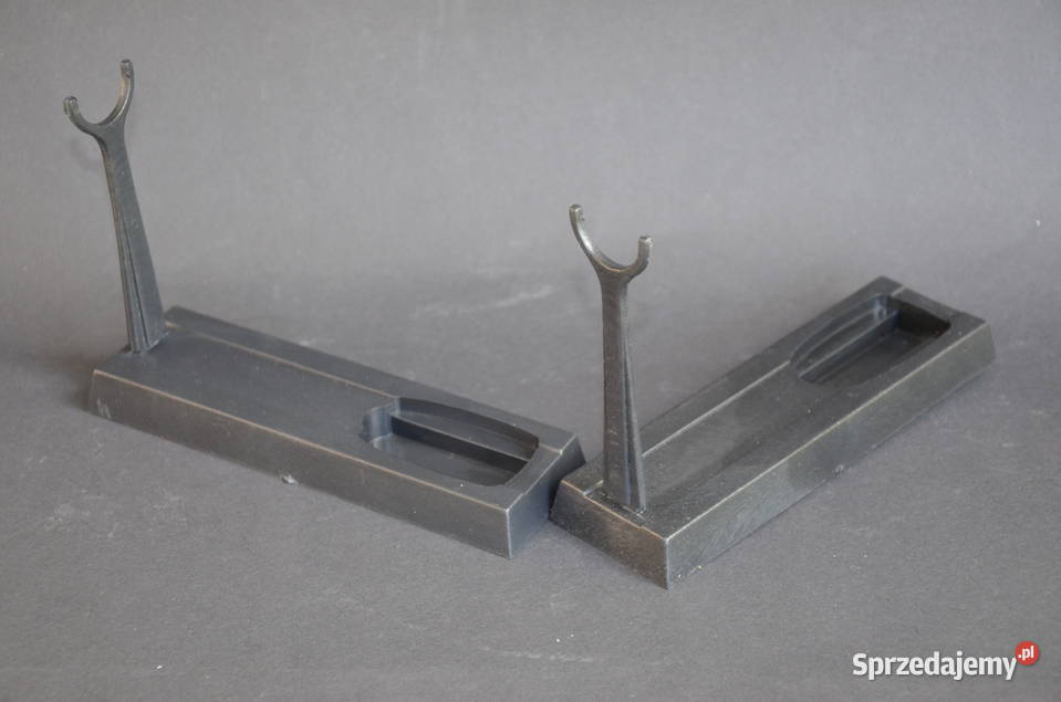 Stojak do ekspozycji repliki broni krótkiej sprzedam