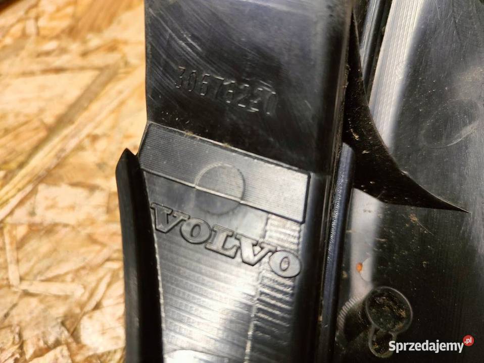 Lampa Lewy Tył Górna Volvo XC90 20022006 Pleszew