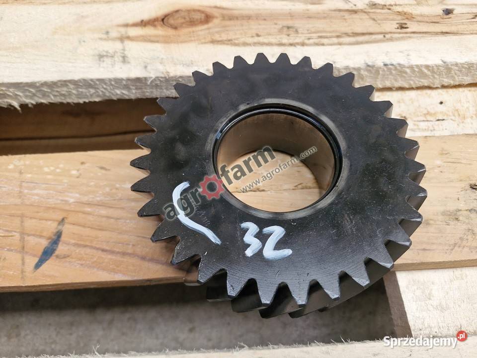 Koło zębate John Deere 6820 6140 6910