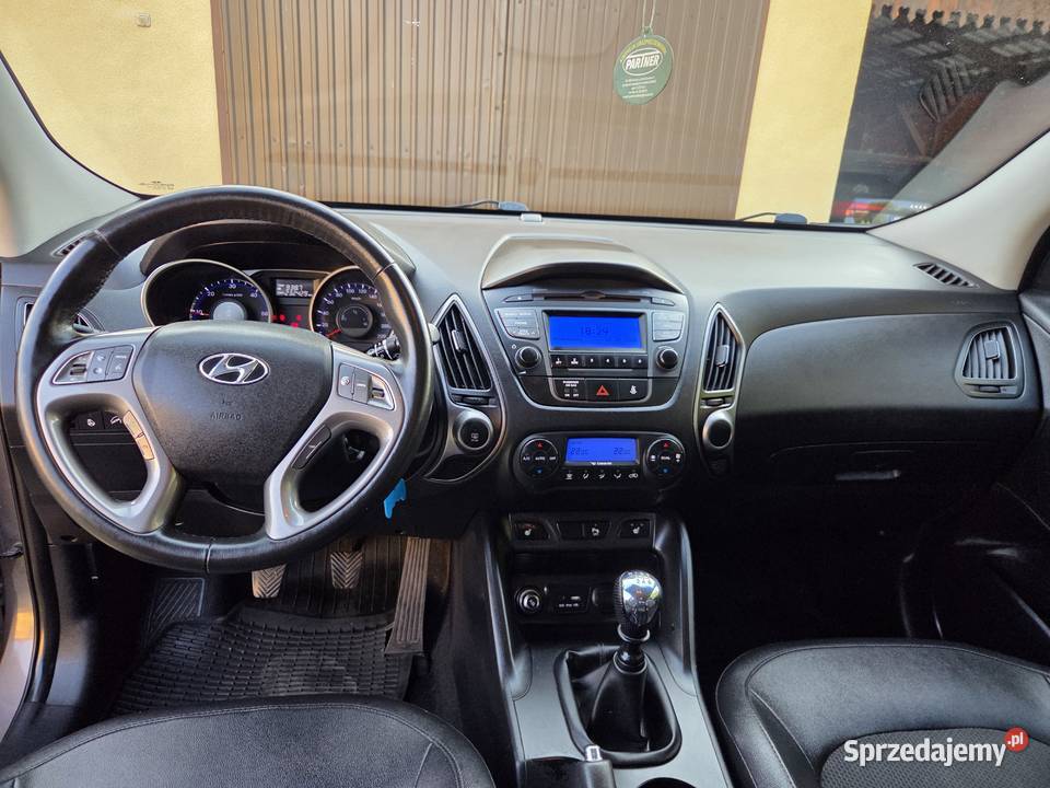 Hyundai Ix35 17 Crdi 116 2015r elektryczne lusterka Dębowiec