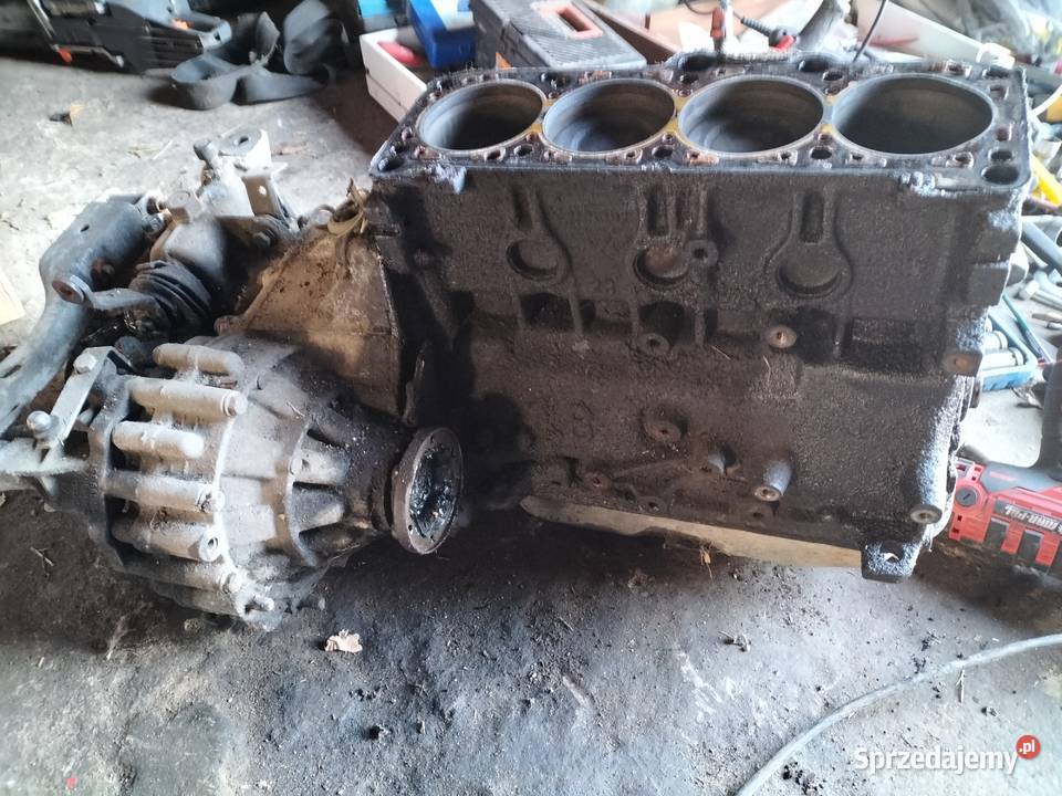 GOLF II 2 JETTA 2 16 18 SKRZYNIA BIEGÓW 4T23039 Kamień-Kolonia