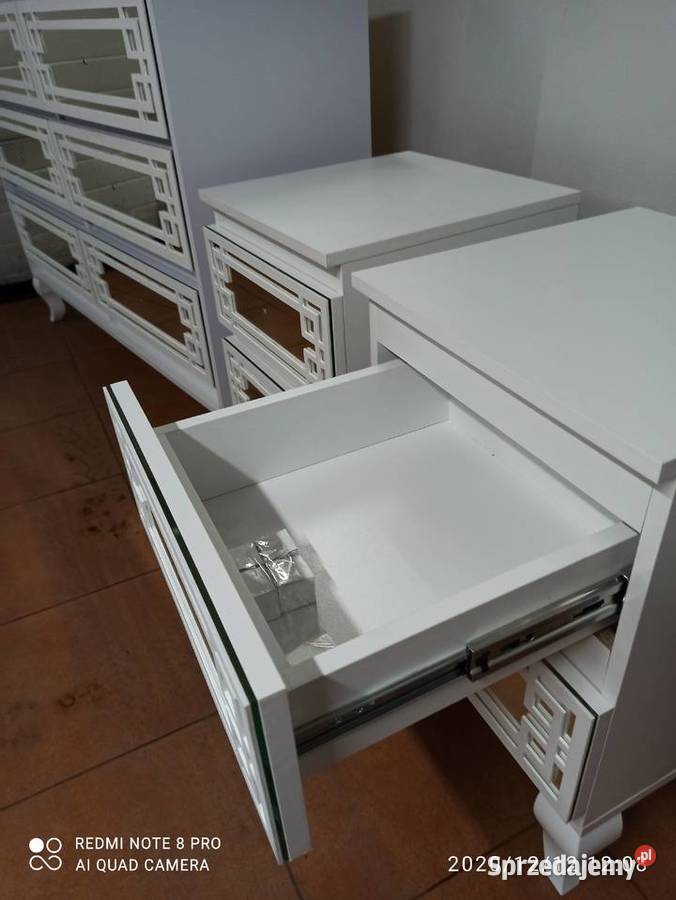 Zestaw Komoda 1202 szafki nocne 40x35 Glamour