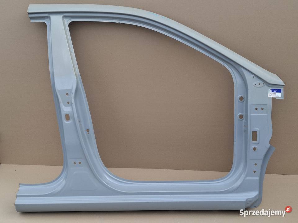 HYUNDAI I20 II PRÓG PRAWY SŁUPEK PRZÓD ŚRODKOWY osobowe Bieleń