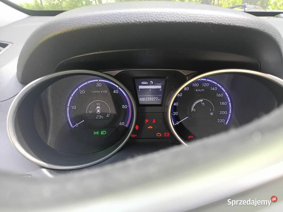 Hyundai ix35 20 184 2011r światła przeciwmgielne Nowy Żmigród