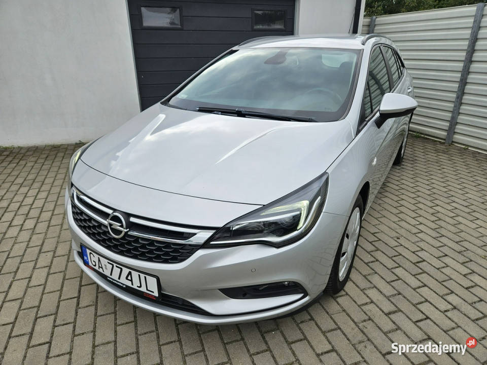 Opel Astra 16 CDTi 110 bezwypadek POLSKI SALON isofix Astra Gdynia