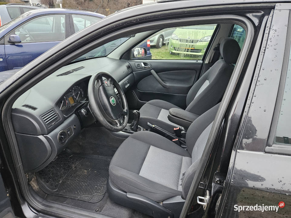 Skoda Octavia 20 benzynka klima 2003r