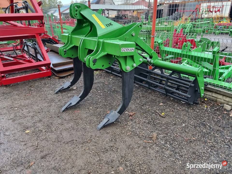 Pług dłutowy Głębosz Dziekan Strumyk