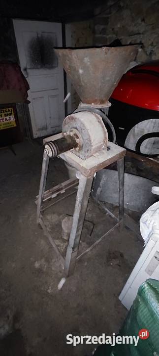 Młyn młynek do zboża kukurydzy ziarna Rolnictwo małopolskie Chrzanów