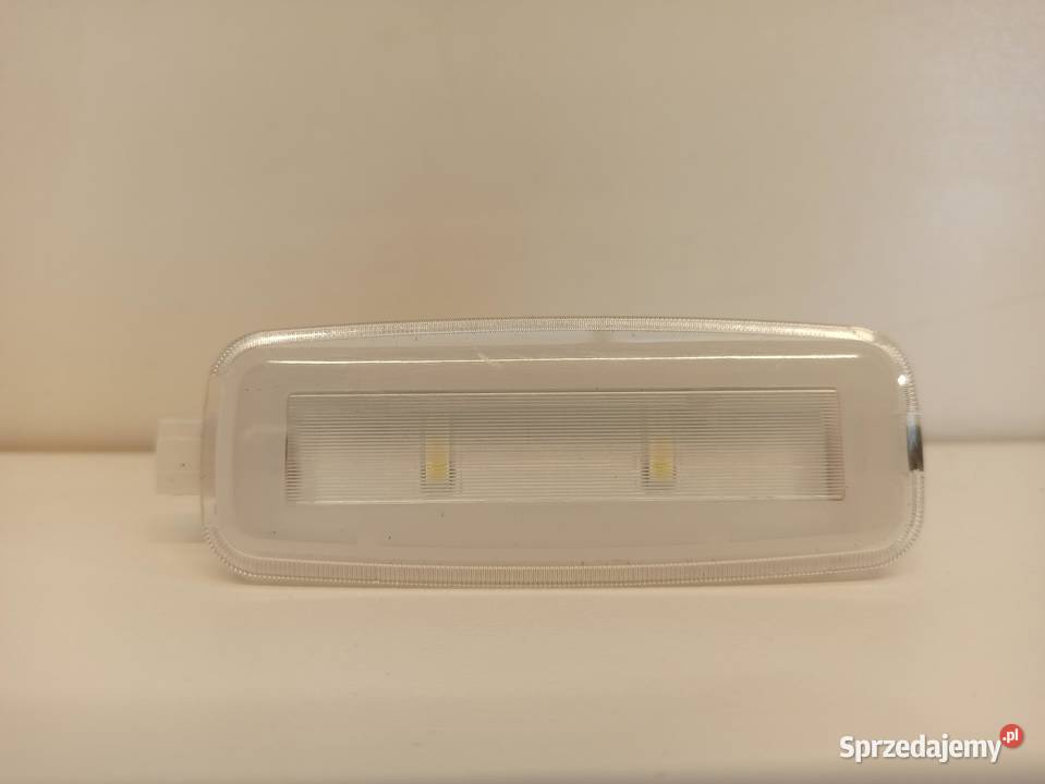 LAMPKA PODSUFITKI LED AUDI A6 C7 4H0947105C