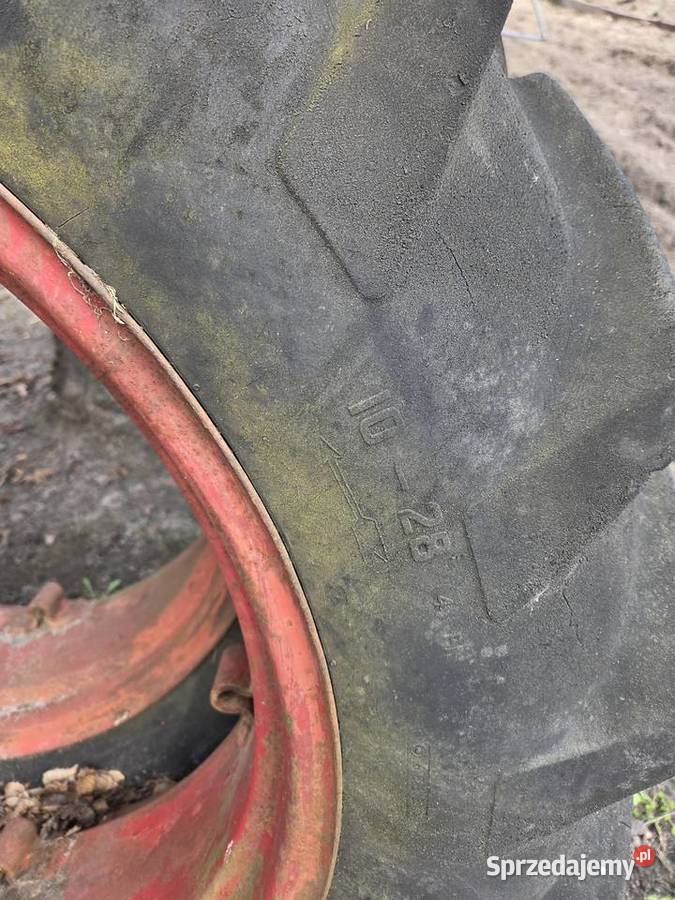 Sprzedam opony ciągnikowe 1028 70