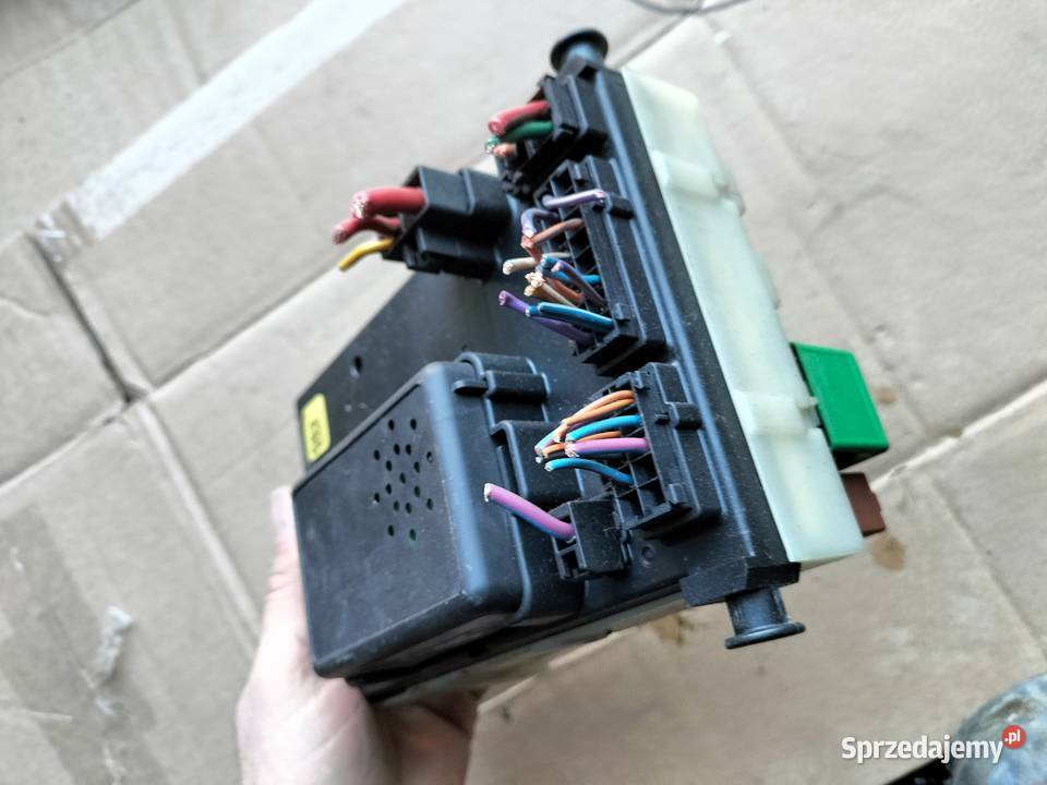 MONDEO MK1 MK2 SKRZYNKA BEZPIECZNIKÓW Kamień-Kolonia