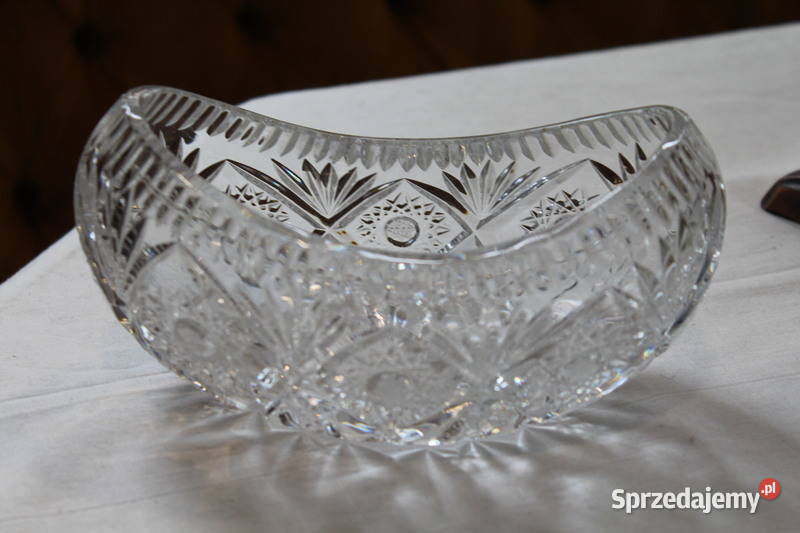Kryształowa patera z mlecznymi kwiatami 1659 Porcelana i szkło zachodniopomorskie Szczecin
