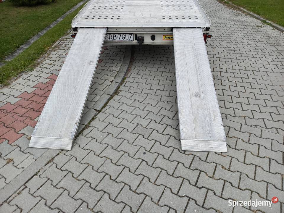 Iveco Daily doinwestowany aluminiowy najazd 5 m 1300kg