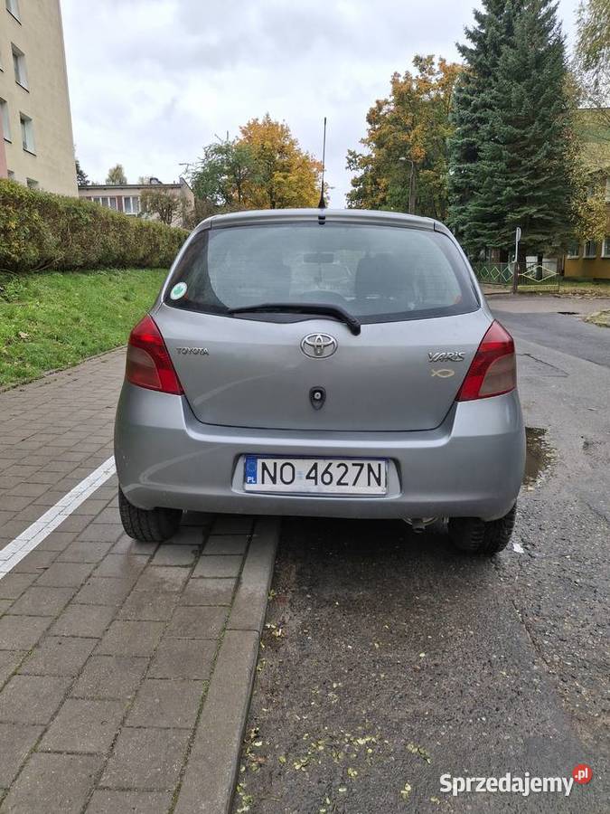 Toyota Yaris 2004 benzyna 1cm3 Motoryzacja warmińsko-mazurskie Olsztyn
