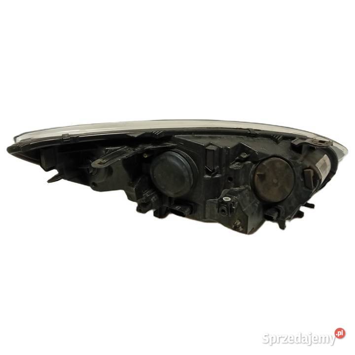 Reflektor przedni prawy halogen LED 130702447800 Rok produkcji 2018 sprzedam
