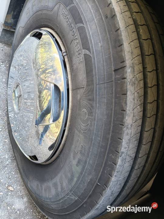 Zamienię sprzedam dwa autobusy kabina sypialna śląskie Będzin