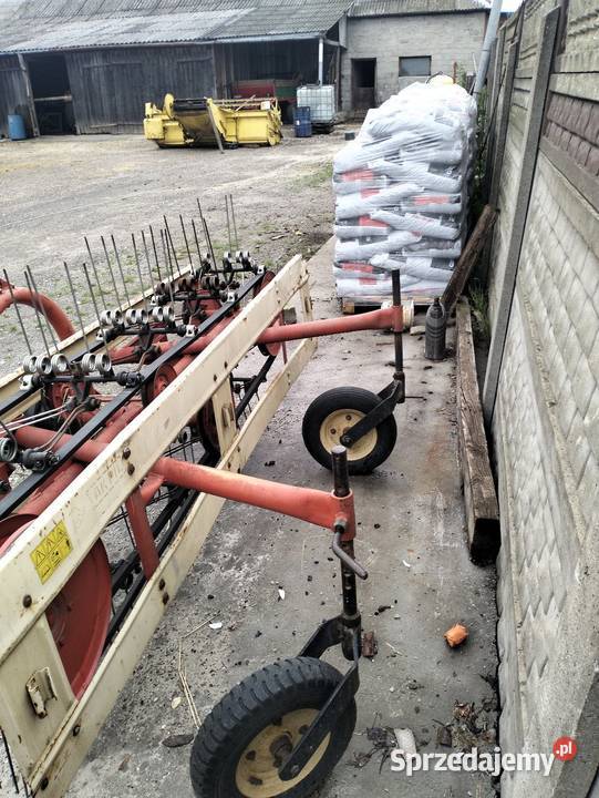Sprzedam zgrabiarkę akpil Lechów