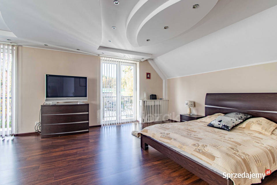 sprzedaży domu wolnostojącego 21503m2 Gdynia