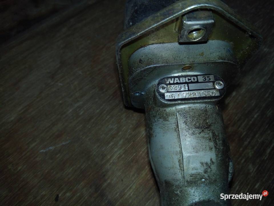 Zawór hamulca recznego Iveco Mgirus ciężarowe Układ hamulcowy Turek