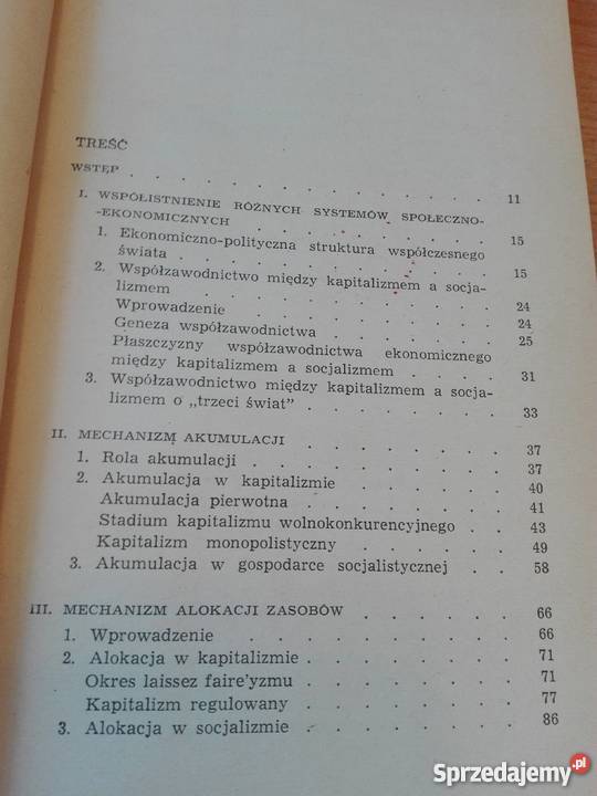 Kapitalizm a socjalizm współzawodniczące systemy Gdańsk