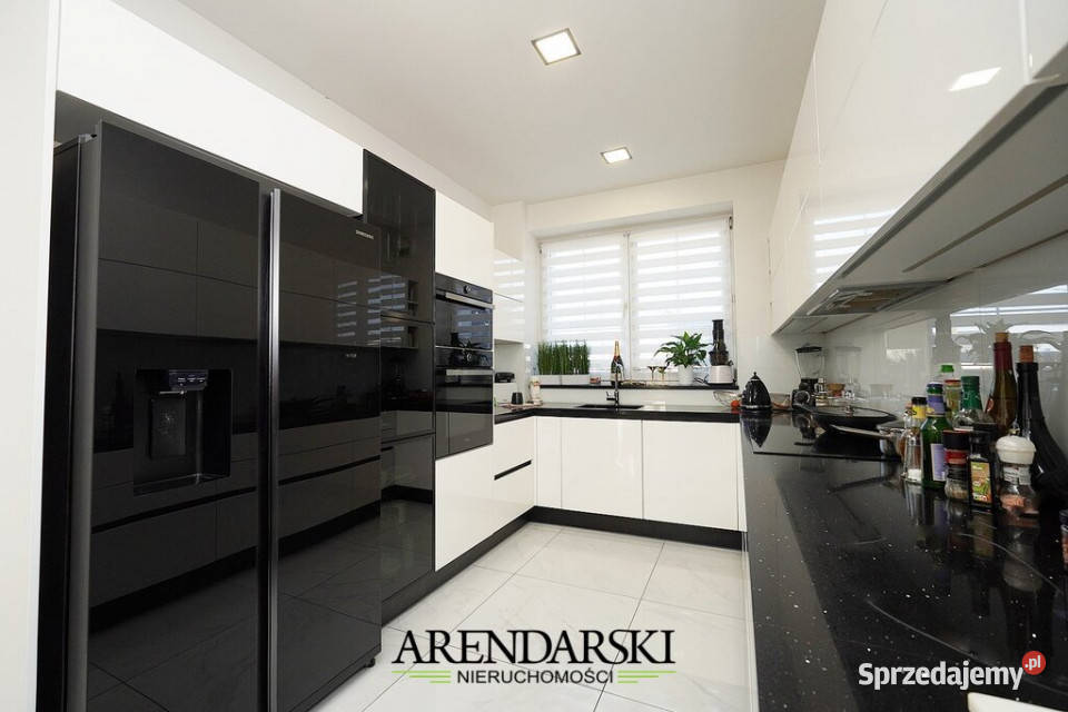 WOLNOSTOJĄCY DOM Z BASENEM GORZÓW WLKP balkon Gorzów Wielkopolski