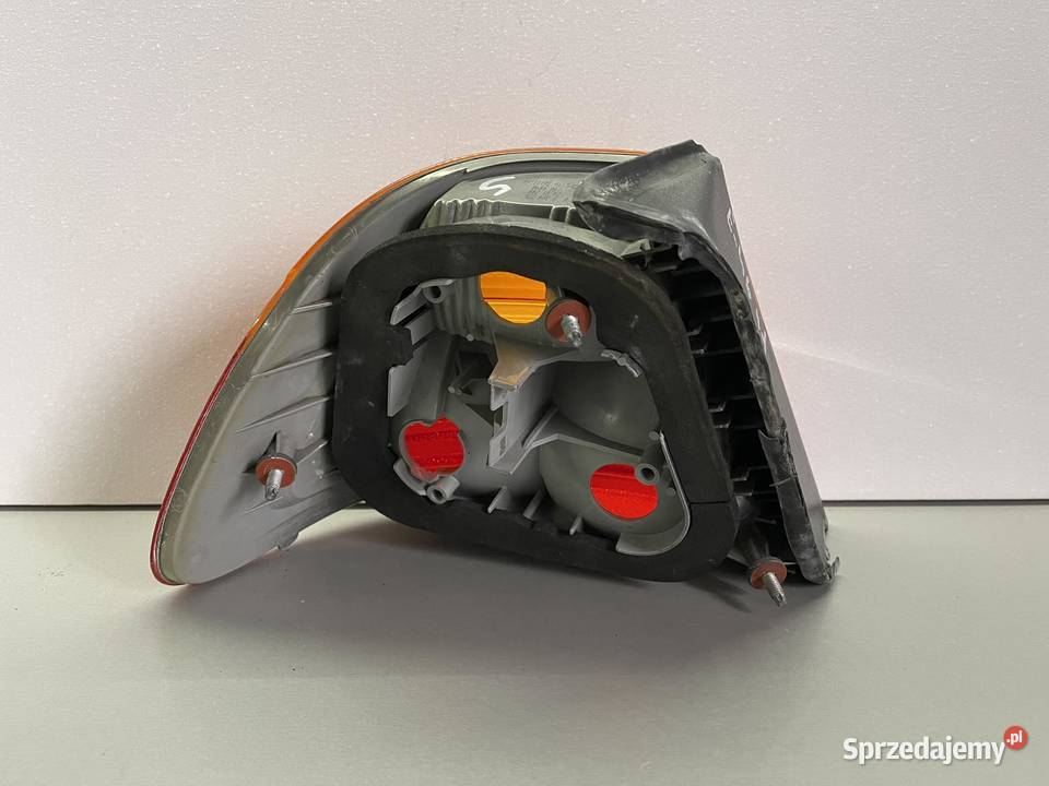 BMW E46 PRAWA LAMPA TYŁ SEDAN Lampy tylne wielkopolskie Ostroróg