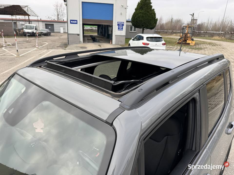 Jeep Renegade 10 BENZYNA Klimatronik Nawigacja gniazdo AUX Konin