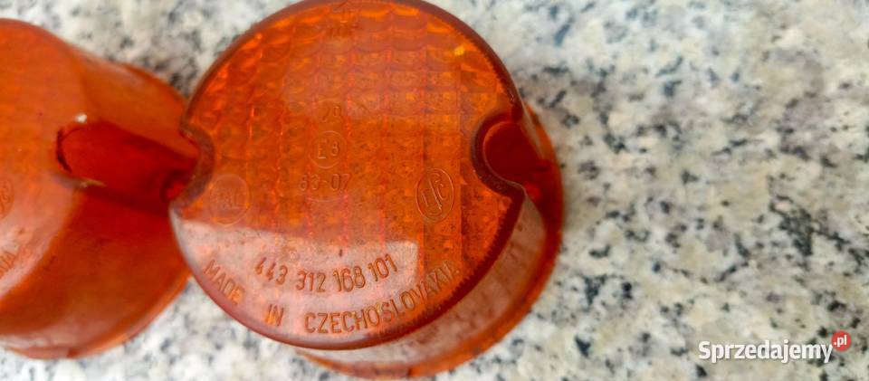 Dwa klosze do kierunkowskazów jawa cz Bolesławiec sprzedam