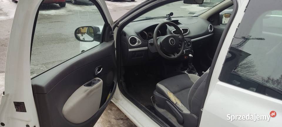 Clio 3 15 DCI 2011 68