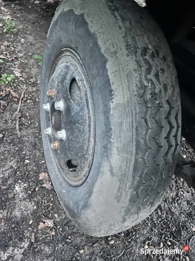 Sprzedam opony Stomil z felgami 825R20 4 sztuki