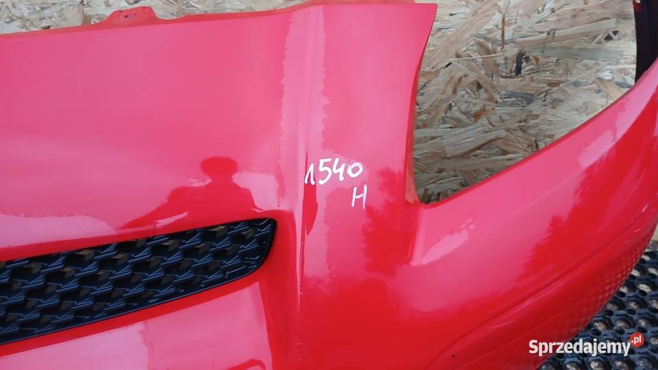 TOYOTA YARIS II LIFT ZDERZAK PRZÓD 3P0 HALOGEN Zbierkowo sprzedam