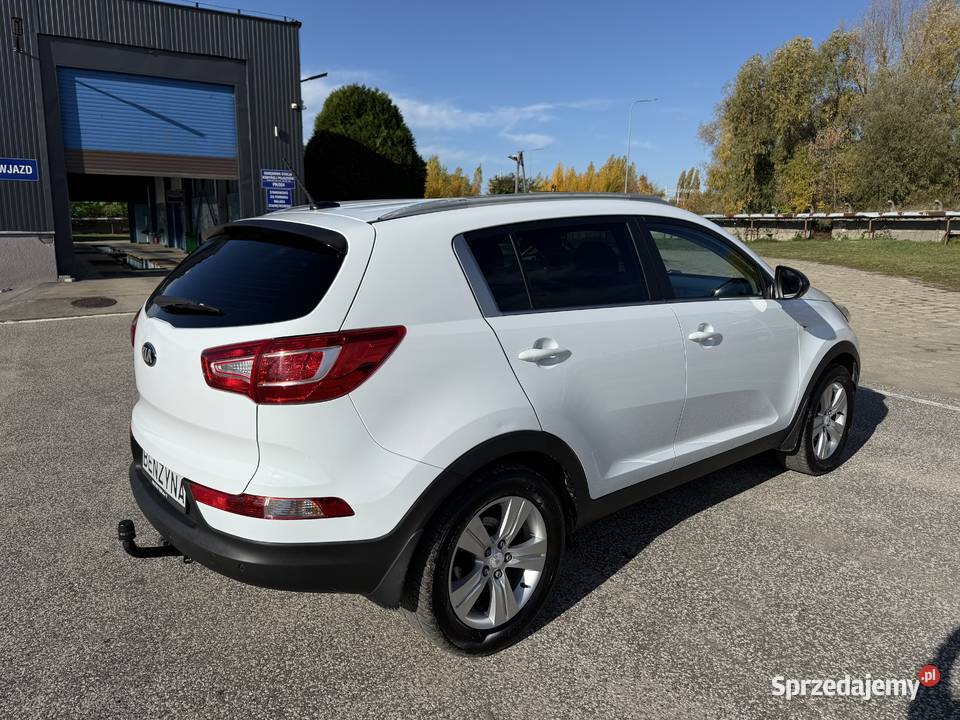 Kia Sportage 16 BENZYNA Klimatronik Nawigacja Konin