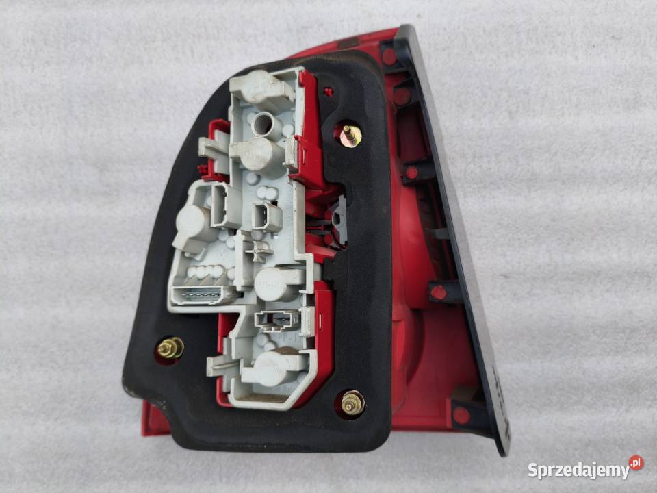 Lampa Prawy Tył Tylna Prawa VW Passat B5 Sedan Lampy tylne Wyszków
