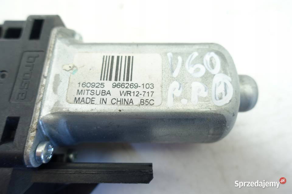 Volvo V40 II SILNICZEK PRZEDNIEJ SZYBY prawy lubelskie Janów