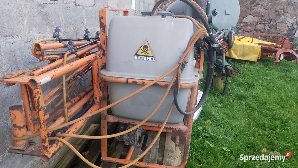 Opryskiwacz polowy zbiornik 400 l szerokość 12 m nieuszkodzony Zawieszane Kuczbork-Wieś