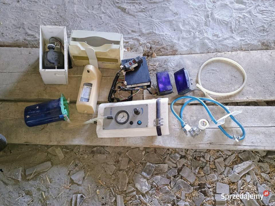 Wyposażenie karetki ambulansu Rok produkcji 2004 Tarnobrzeg